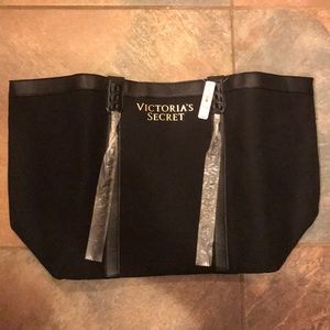 Large Victoria’s Secret tote